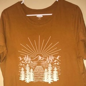 Women’s short sleeve tee